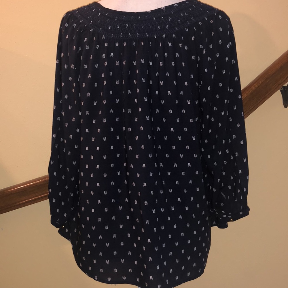 NWT! Forever 21 Women’s Blouse - Picture 6 of 9